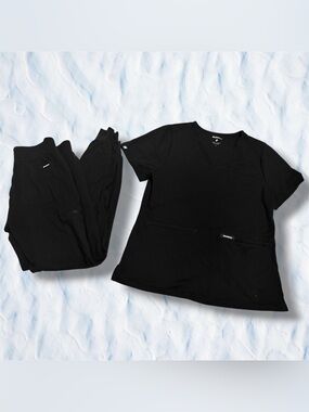Jaanuu Black V-Neck Scrub Top and Pants Set